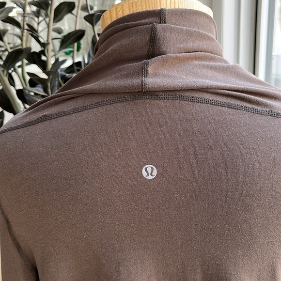 VGUC light brown Lululemon jersey cardigan - Picture 6 of 6